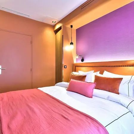 Chez Oscar Apart’hôtel Champs Elysées