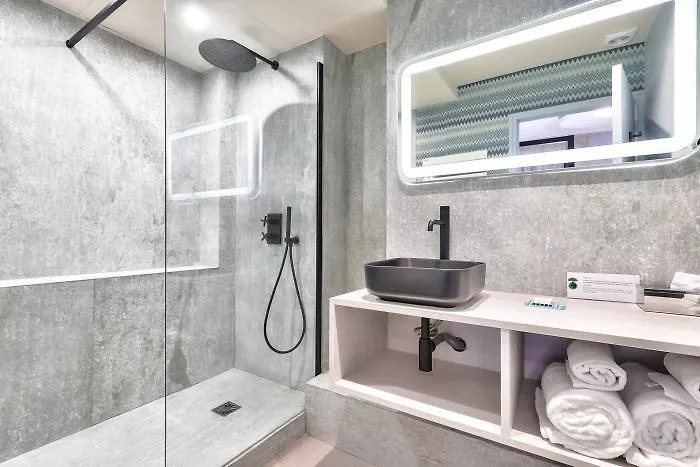 33 Marbeuf Lejlighedshotel 4*