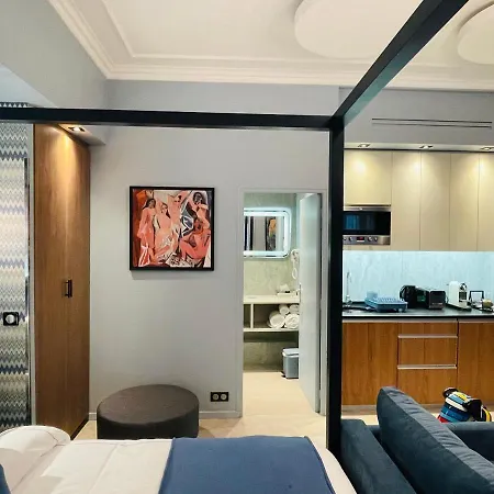 Chez Oscar Apart’hôtel Champs Elysées 4* Paris