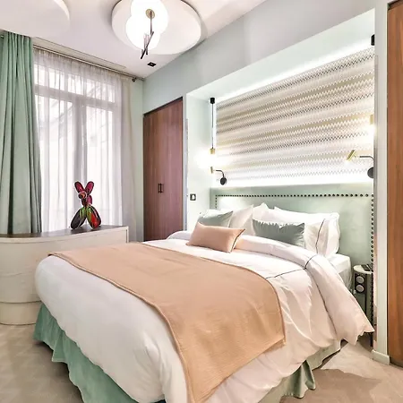 Chez Oscar Apart’hôtel Champs Elysées Appart hôtel 4*