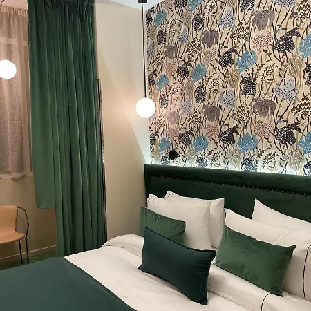Chez Oscar Apart’hôtel Champs Elysées Paris