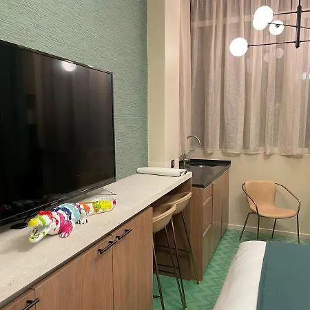 Chez Oscar Apart’hôtel Champs Elysées 4* Paris