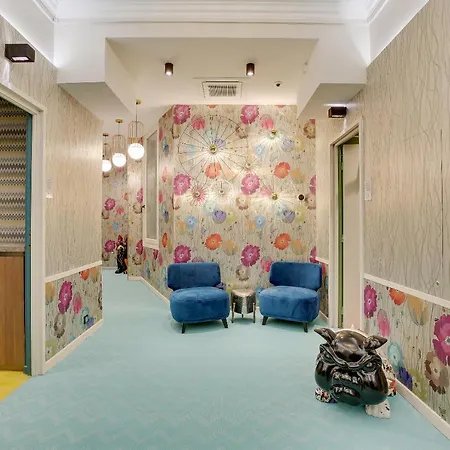 Apart Otel 33 Marbeuf 4*