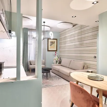 Chez Oscar Apart’hôtel Champs Elysées Appart hôtel 4*