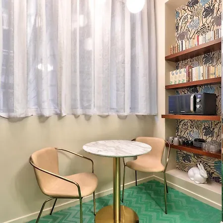 Chez Oscar Apart’hôtel Champs Elysées 4* Paris