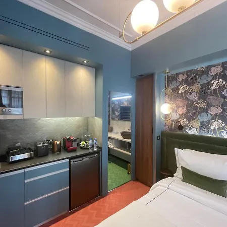 Chez Oscar Apart’hôtel Champs Elysées 4*