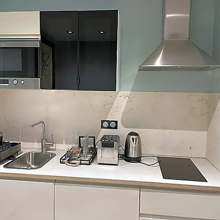 33 Marbeuf شقة فندقية باريس
