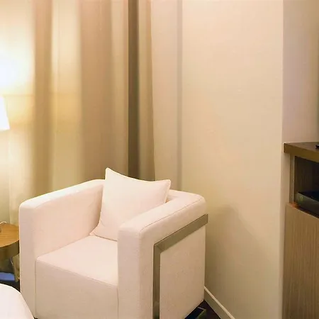 Chez Oscar Apart’hôtel Champs Elysées 4*