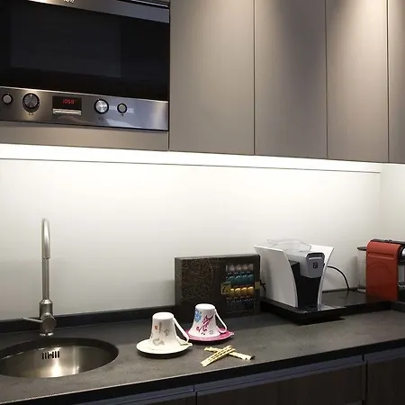 Chez Oscar Apart’hôtel Champs Elysées 4*